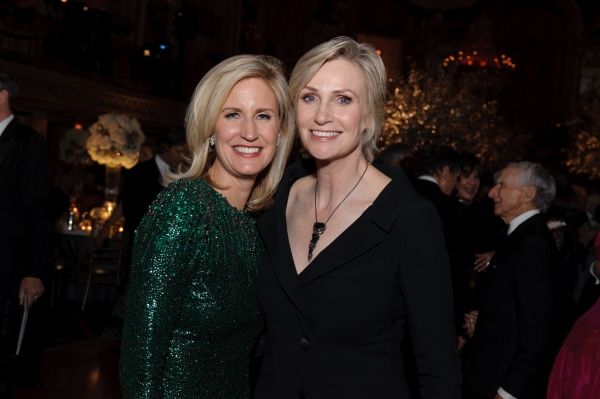 Elizabeth Cole, Jane Lynch Photo