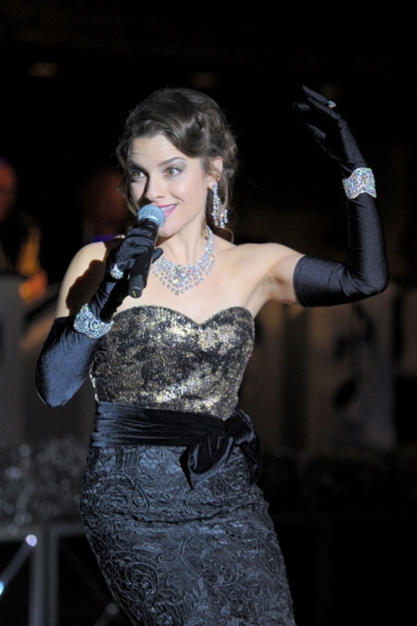 Photo Flash: Inside Lyric Opera of Chicago's Diamond Ball & Concert with Jane Lynch, Jenn Gambatese & More  Image