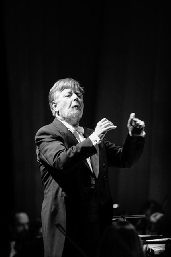 Sir Andrew Davis  Photo