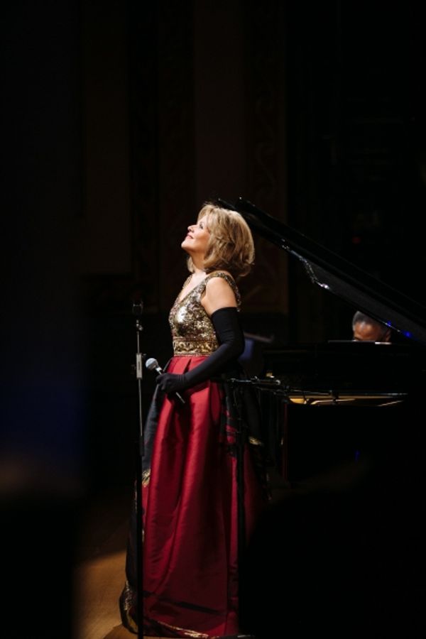 RenÃƒÂ©e Fleming  Photo