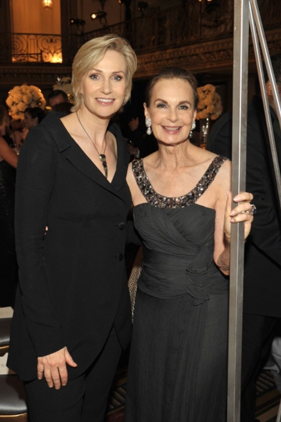 Photo Flash: Inside Lyric Opera of Chicago's Diamond Ball & Concert with Jane Lynch, Jenn Gambatese & More Image