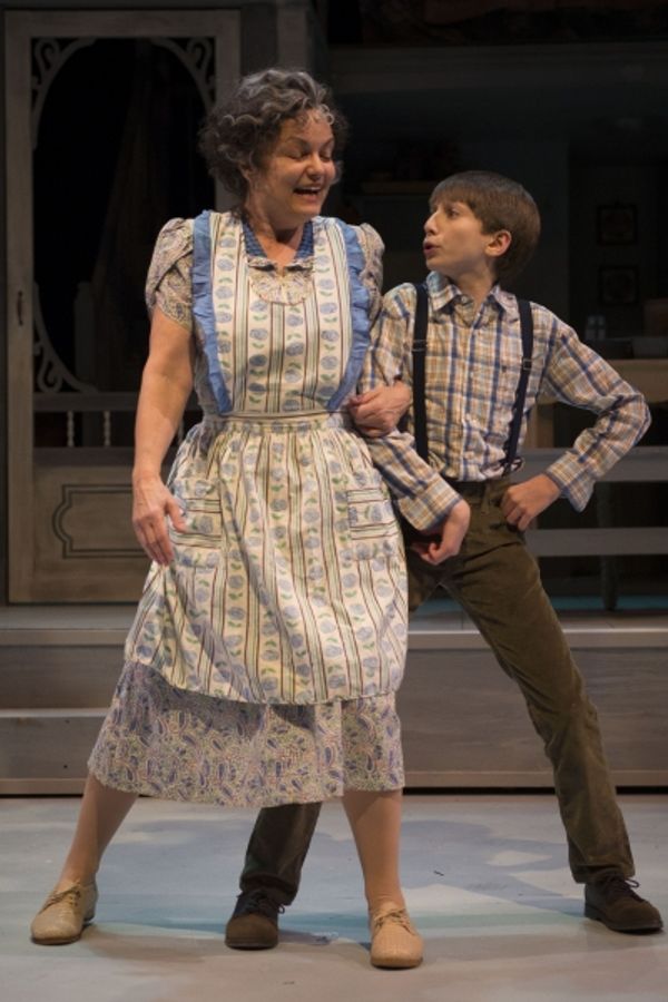 Paula Scrofano, Luke Michael Klein
 Photo