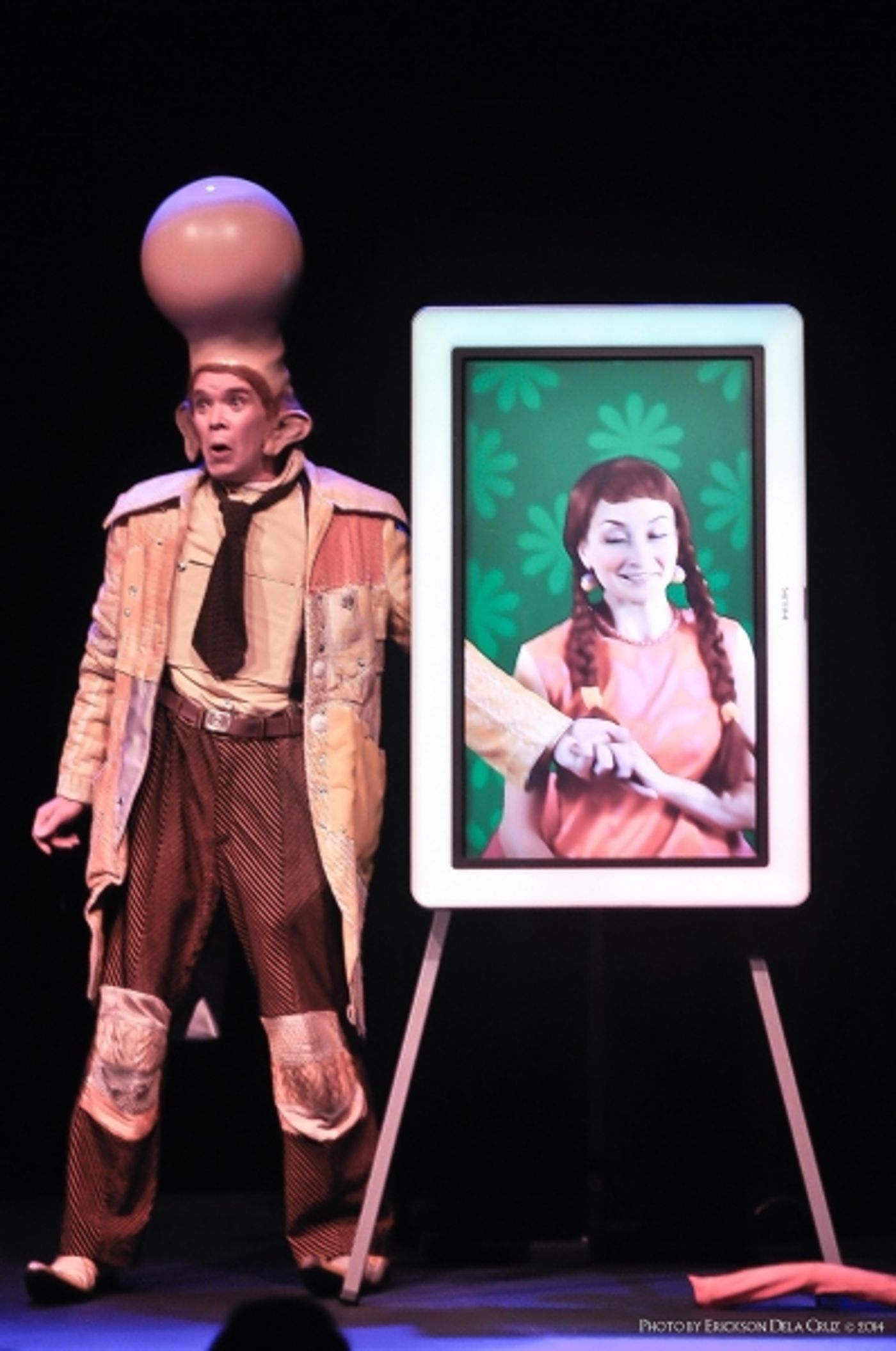Photo Coverage: Off-Broadway's WALLY WATTHEAD AND HIS LOST GLOW Runs at PETA Theater Center Until 11/23 Photo Coverage: Off-Broadway's WALLY WATTHEAD AND HIS LOST GLOW Runs at PETA Theater Center Until 11/23 Image