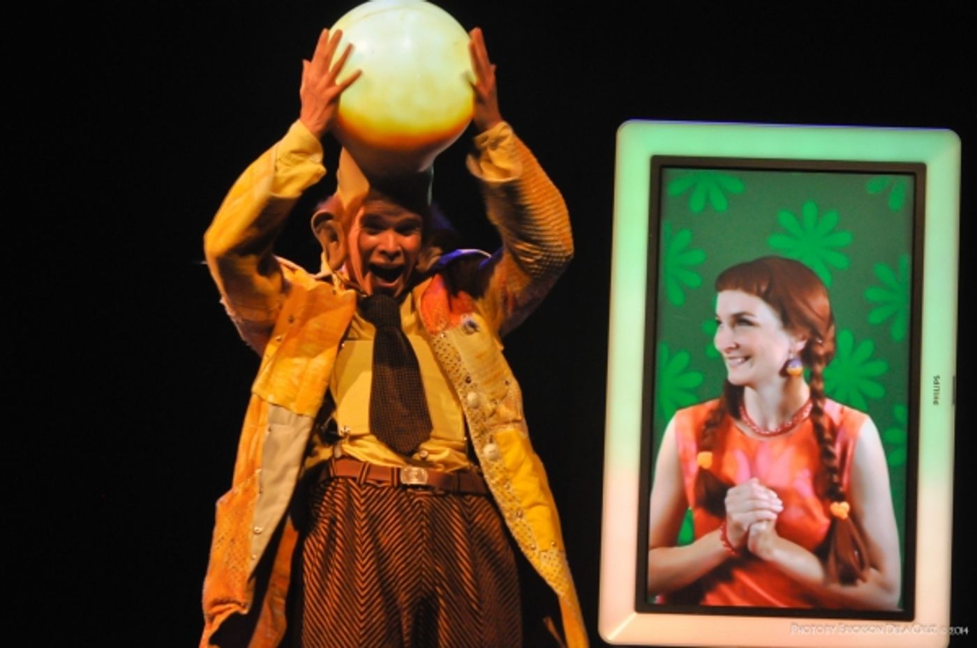 Photo Coverage: Off-Broadway's WALLY WATTHEAD AND HIS LOST GLOW Runs at PETA Theater Center Until 11/23 Photo Coverage: Off-Broadway's WALLY WATTHEAD AND HIS LOST GLOW Runs at PETA Theater Center Until 11/23 Image