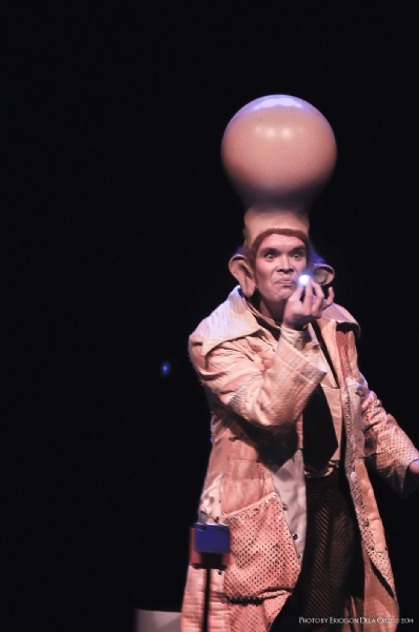 Photo Coverage: Off-Broadway's WALLY WATTHEAD AND HIS LOST GLOW Runs at PETA Theater Center Until 11/23 Photo Coverage: Off-Broadway's WALLY WATTHEAD AND HIS LOST GLOW Runs at PETA Theater Center Until 11/23 Image