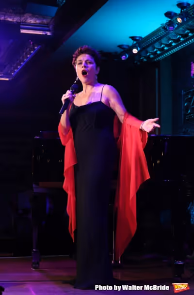 Christine Andreas Photo