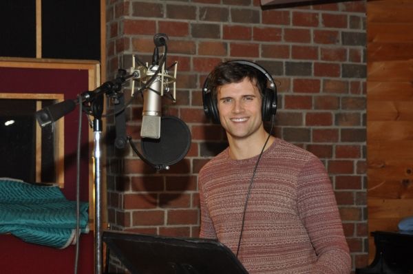 Kyle Dean Massey Photo