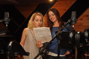 Jeanne De Waal and Anna Eilinsfeld @ BroadwayWorld Jeanne De Waal and Anna Eilinsfeld Photo