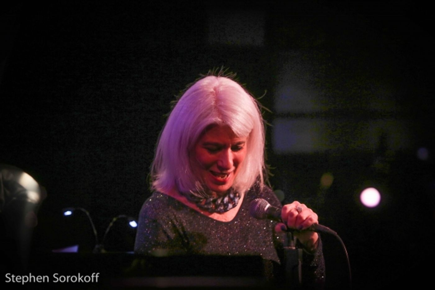 Photo Coverage: Jamie deRoy & Friends Play The Metropolitan Room  Image