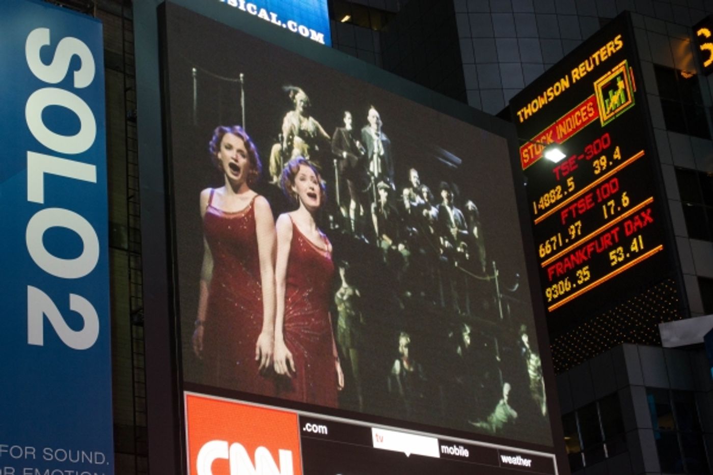 Photo Flash: SIDE SHOW Broadcasts Opening Night Act I Finale in Times Square!  Image