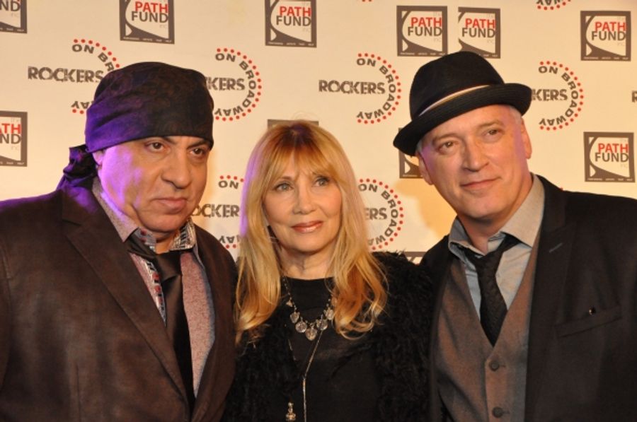 Photo Coverage: On the Red Carpet for ROCKERS ON BROADWAY 2014! Image