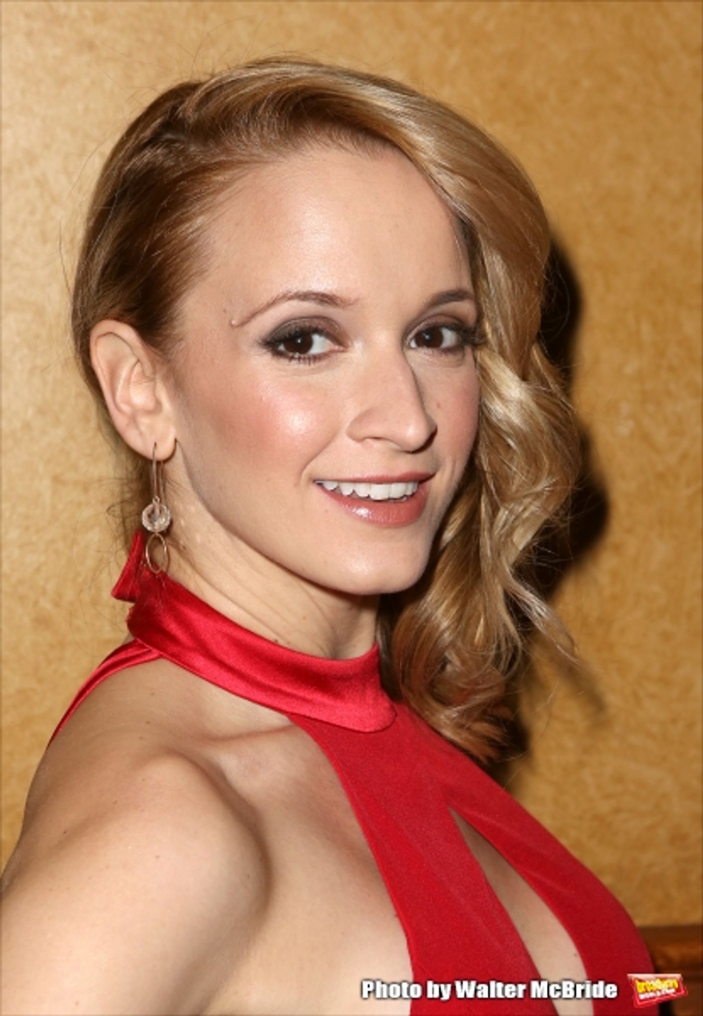 Photo Coverage: SIDE SHOW's Opening Night Fashions!  Image