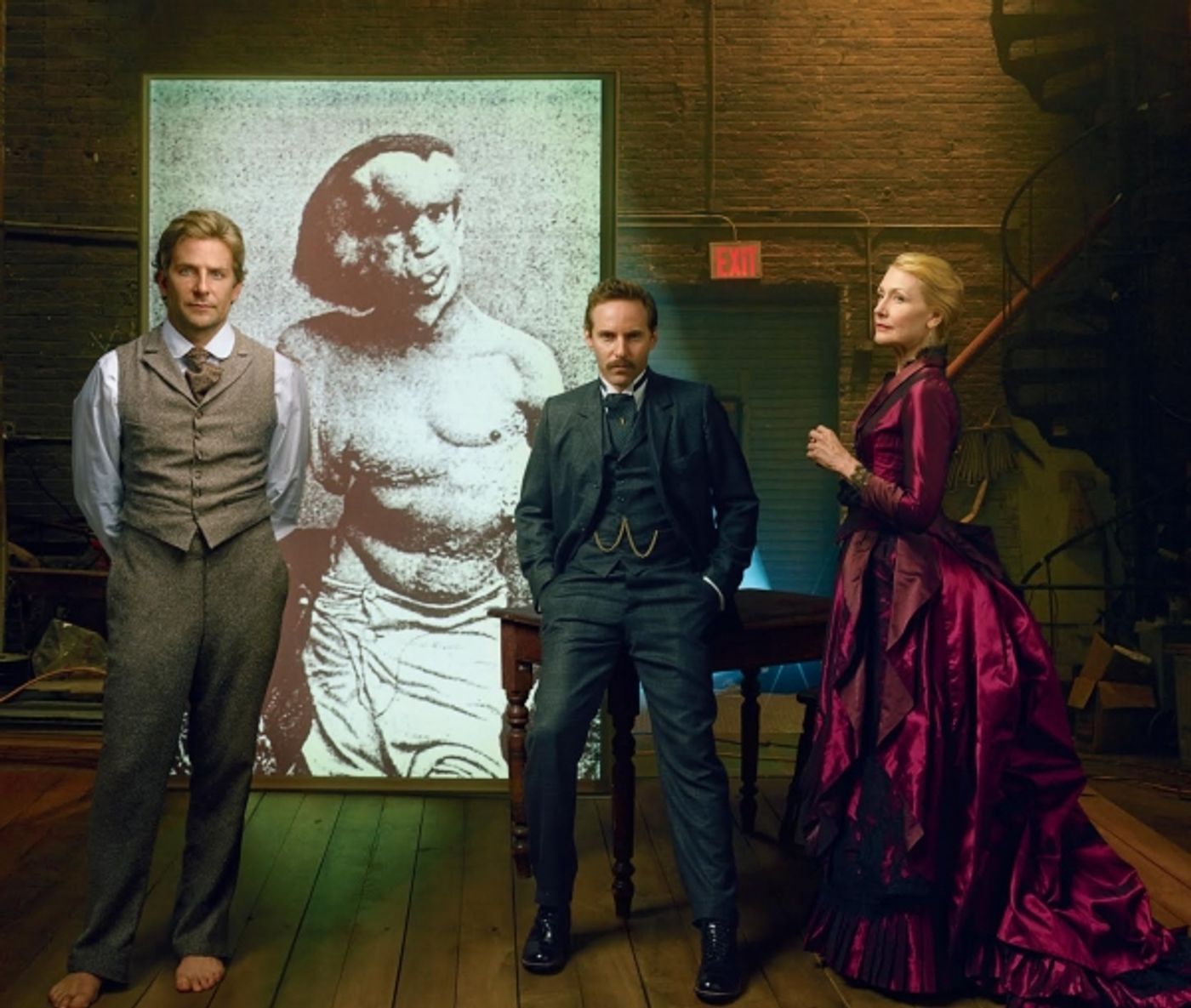 Photo Flash: THE ELEPHANT MAN's Bradley Cooper, Patricia Clarkson & Alessandro Nivolareturn Featured in Vogue  Image