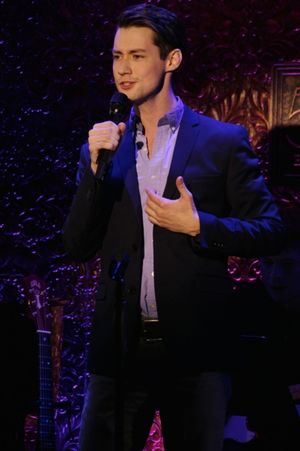Chris Dwan sings Mandy Moore''s ''I Wanna Be With You.'' @ BroadwayWorld Chris Dwan sings Mandy Moore''s ''I Wanna Be With You.'' Photo