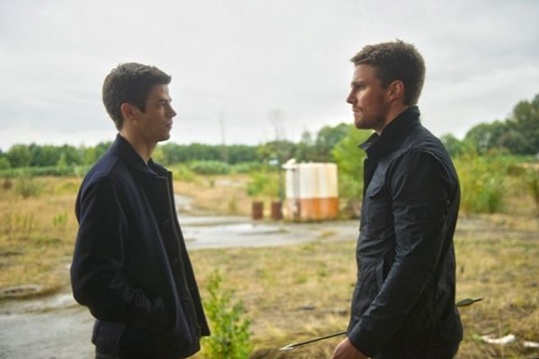 Grant Gustin, Stephen Amell  Photo