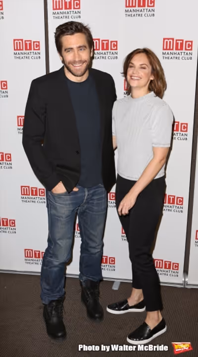 Jake Gyllenhaal and Ruth Wilson  Photo