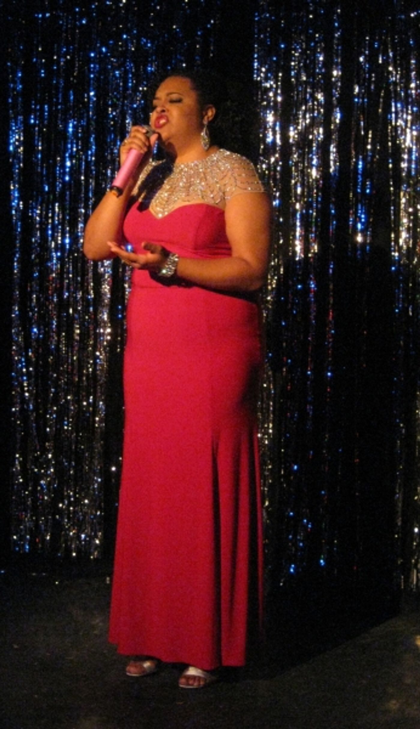 Photo Coverage: Christina Cataldo Wins BE A DIVA Competition Hosted by Marty Thomas 11/17  Image