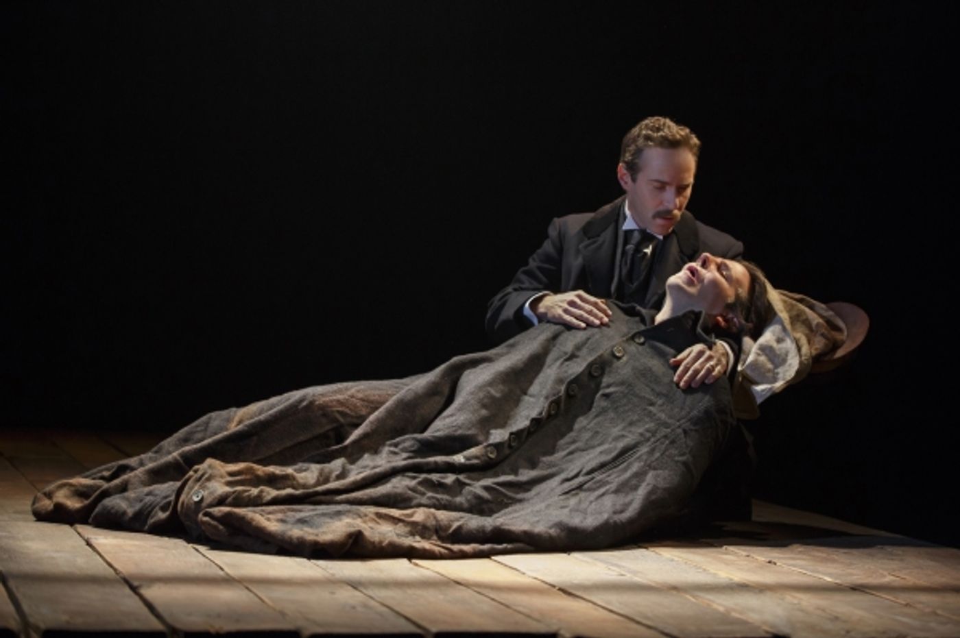 Photo Flash: First Look at Bradley Cooper, Patricia Clarkson & More in THE ELEPHANT MAN on Broadway  Image