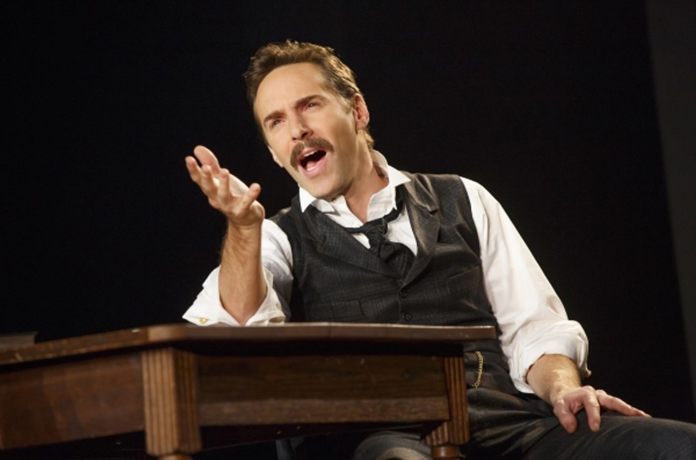 Photo Flash: First Look at Bradley Cooper, Patricia Clarkson & More in THE ELEPHANT MAN on Broadway  Image