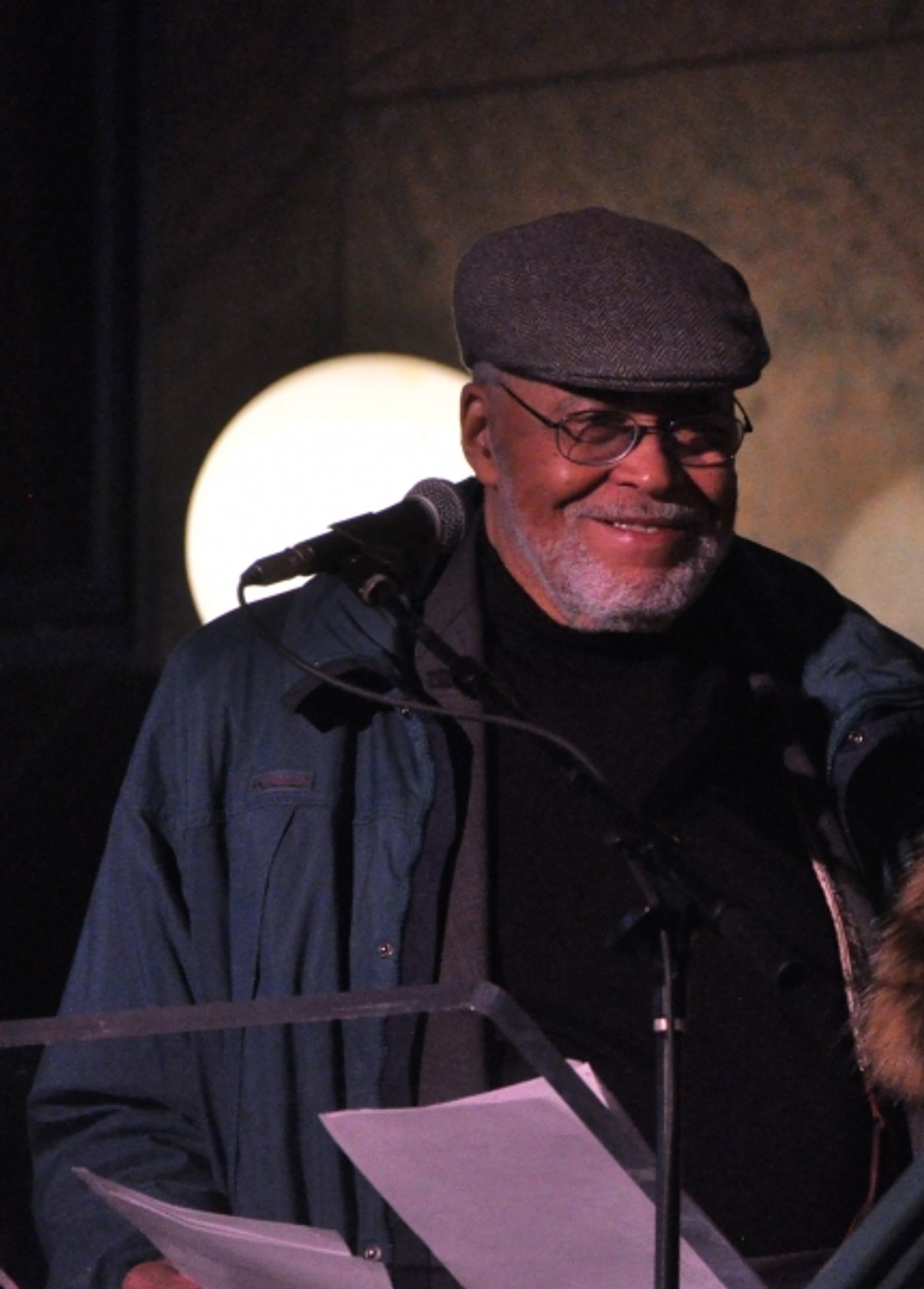 Photo Coverage: James Earl Jones, Annaleigh Ashford, and More Perform at Macy's 2014 Windows Unveiling  Image