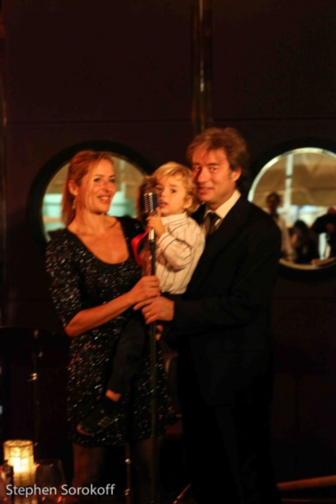 Photo Coverage: Sabrina Wender Performs at Le Cirque Cafe Photo Coverage: Sabrina Wender Performs at Le Cirque Cafe Image