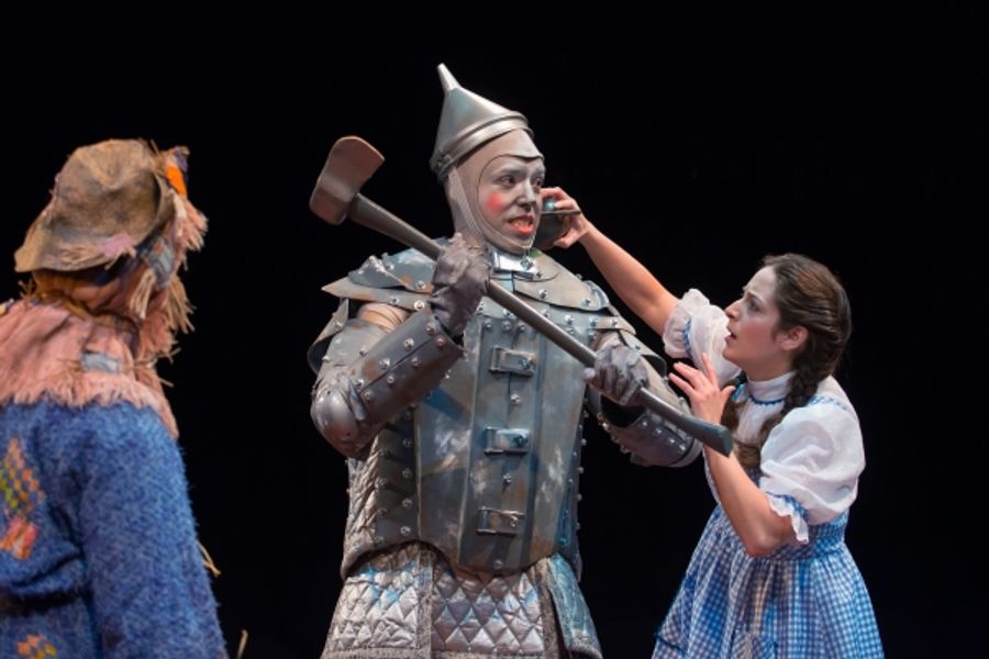 Photo Flash: First Look at THE WIZARD OF OZ at Marriott Theatre Image