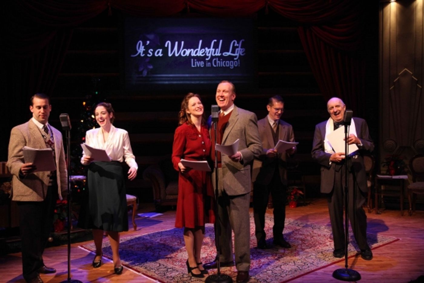 Photo Flash: First Look at American Blues Theater's IT'S A WONDERFUL LIFE: LIVE Photo Flash: First Look at American Blues Theater's IT'S A WONDERFUL LIFE: LIVE Image
