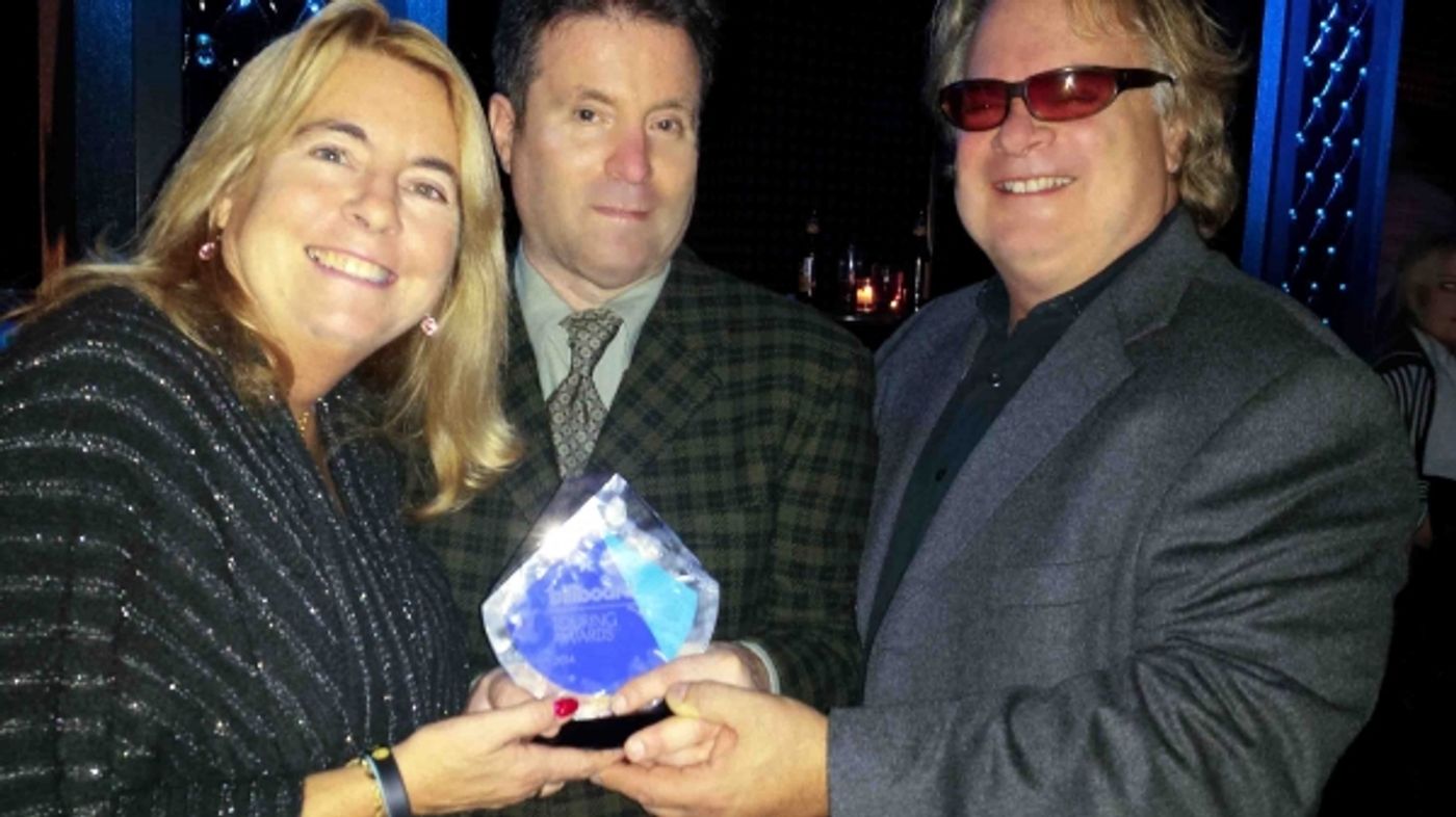 Photo Flash: Billboard Honors Light of Day Foundation  Image