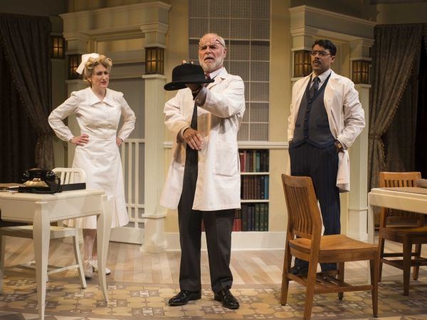 Kelley Faulkner, James Pickering and Gabriel Ruiz Photo