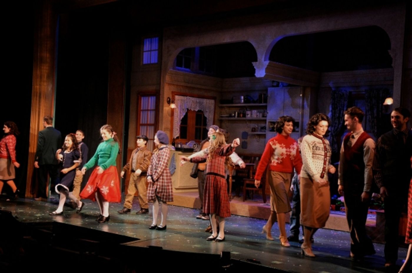 Photo Coverage: The John W. Engeman Theater's A CHRISTMAS STORY Opens  Image