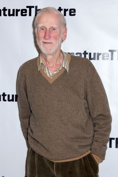 Donald Moffat Photo