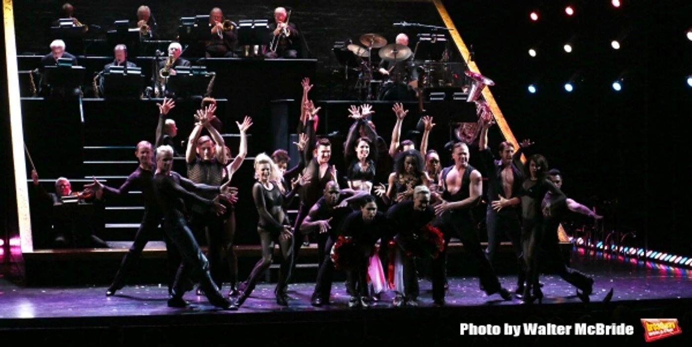 Photos: They're Back! Celebrate CHICAGO's Spot at #2 on the Longest Running Shows List with the Original Cast Image