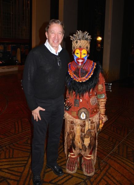 Photo Flash: Tim Allen Visits THE LION KING on Broadway! — photo 1 of 1