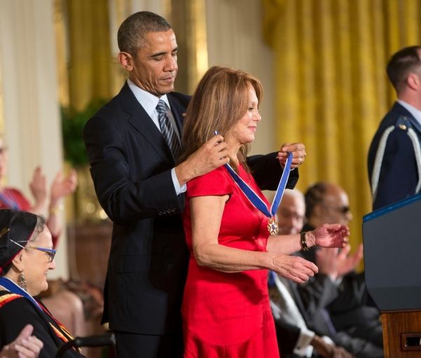President Barack Obama and Marlo Thomas Photo