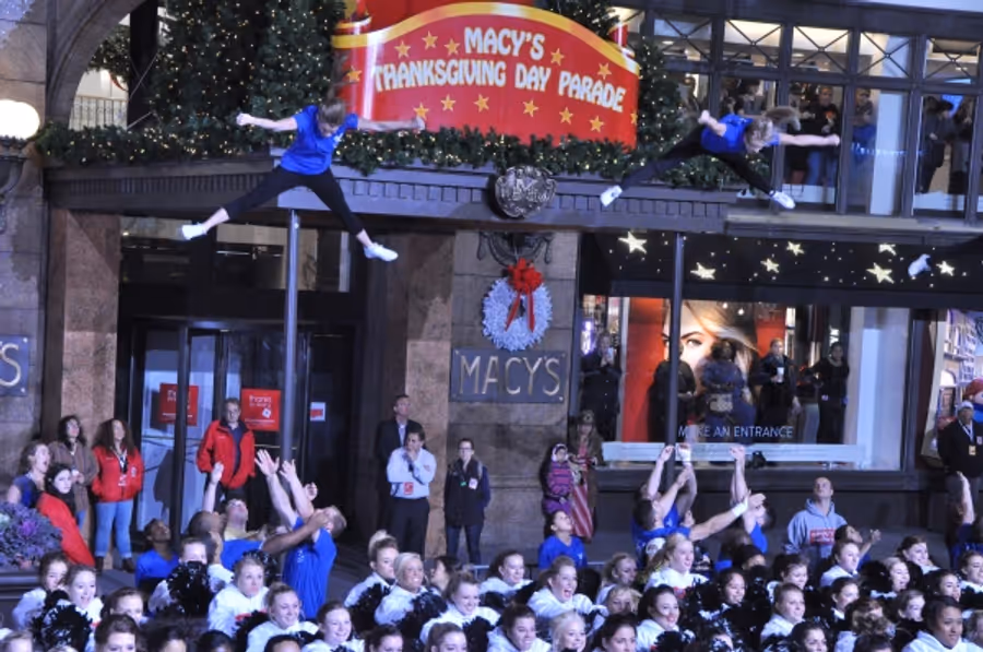 Photo Coverage: Inside Rehearsal for Macy's 88th Annual Thanksgiving Day Parade with HONEYMOON IN VEGAS, ON THE TOWN & More Image