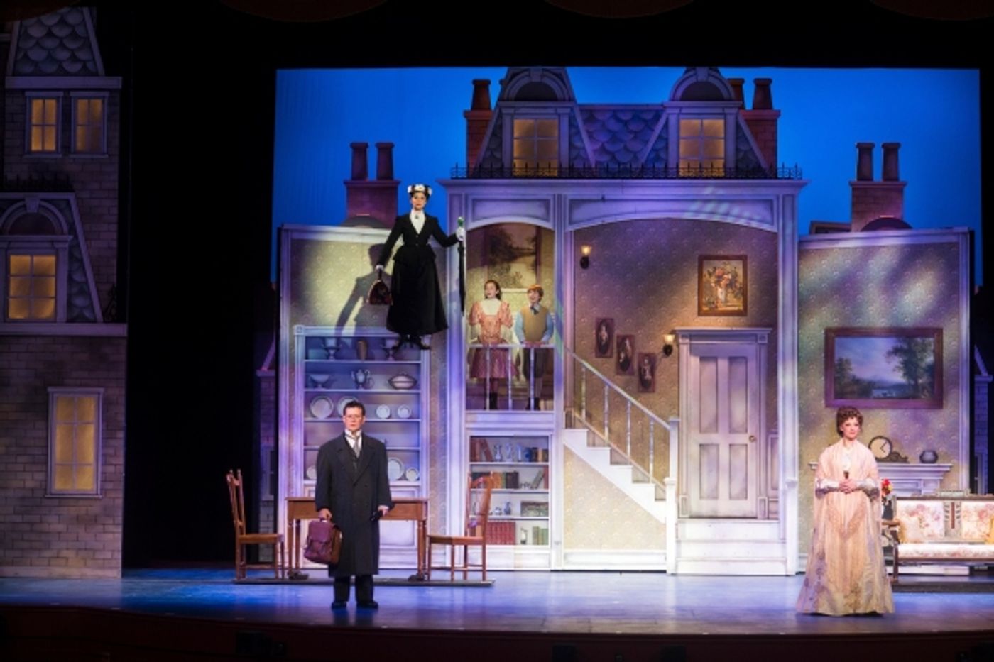 Photo Flash: First Look at MARY POPPINS at the Palace Theatre  Image