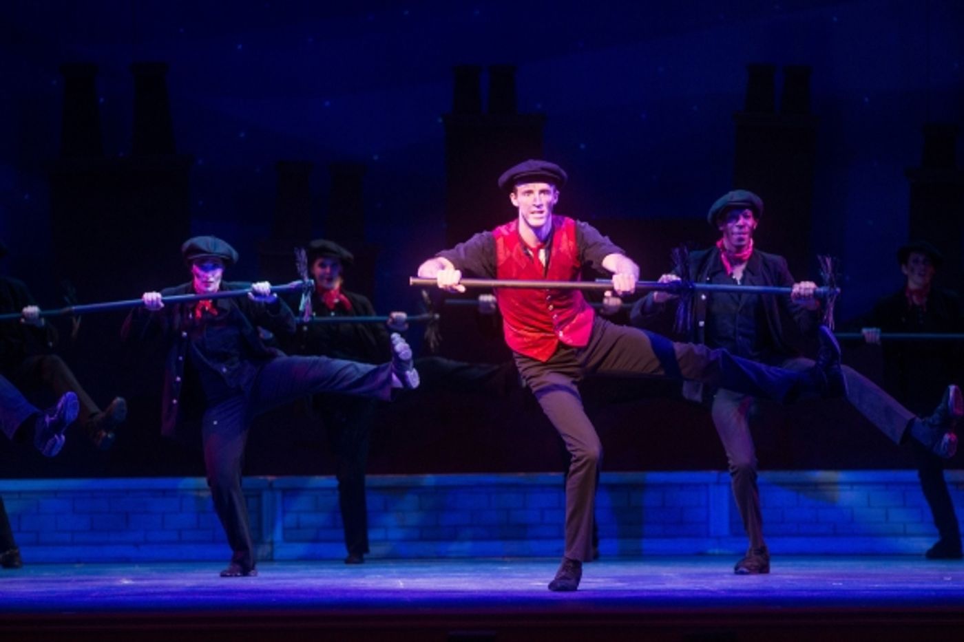 Photo Flash: First Look at MARY POPPINS at the Palace Theatre  Image