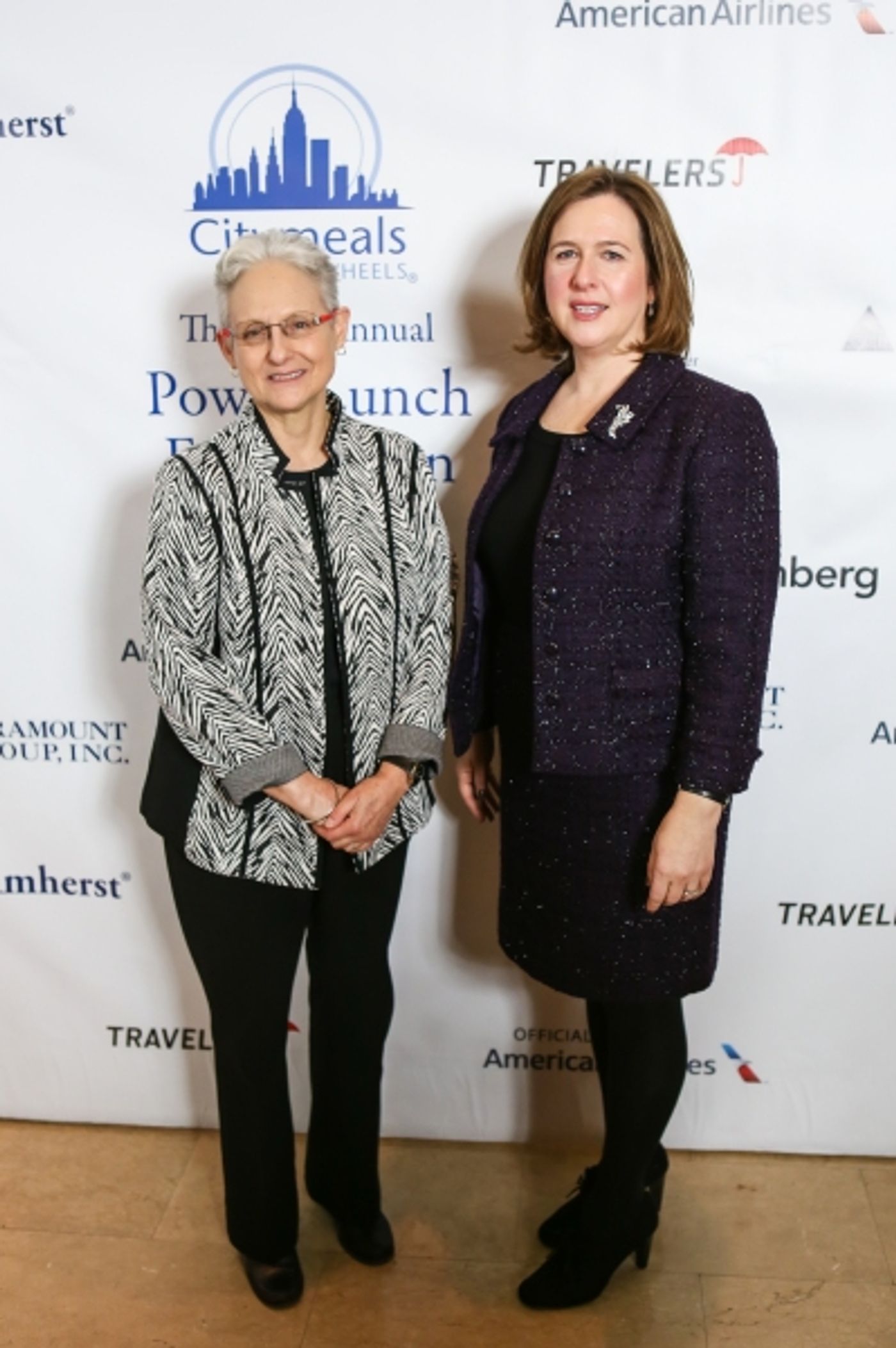 Photo Flash: Hoda Kotb, Kathie Lee Gifford, Blythe Danner, James Earl Jones and More at Citymeals-on-Wheels 2014 'Power Lunch for Women' Photo Flash: Hoda Kotb, Kathie Lee Gifford, Blythe Danner, James Earl Jones and More at Citymeals-on-Wheels 2014 'Power Lunch for Women' Image