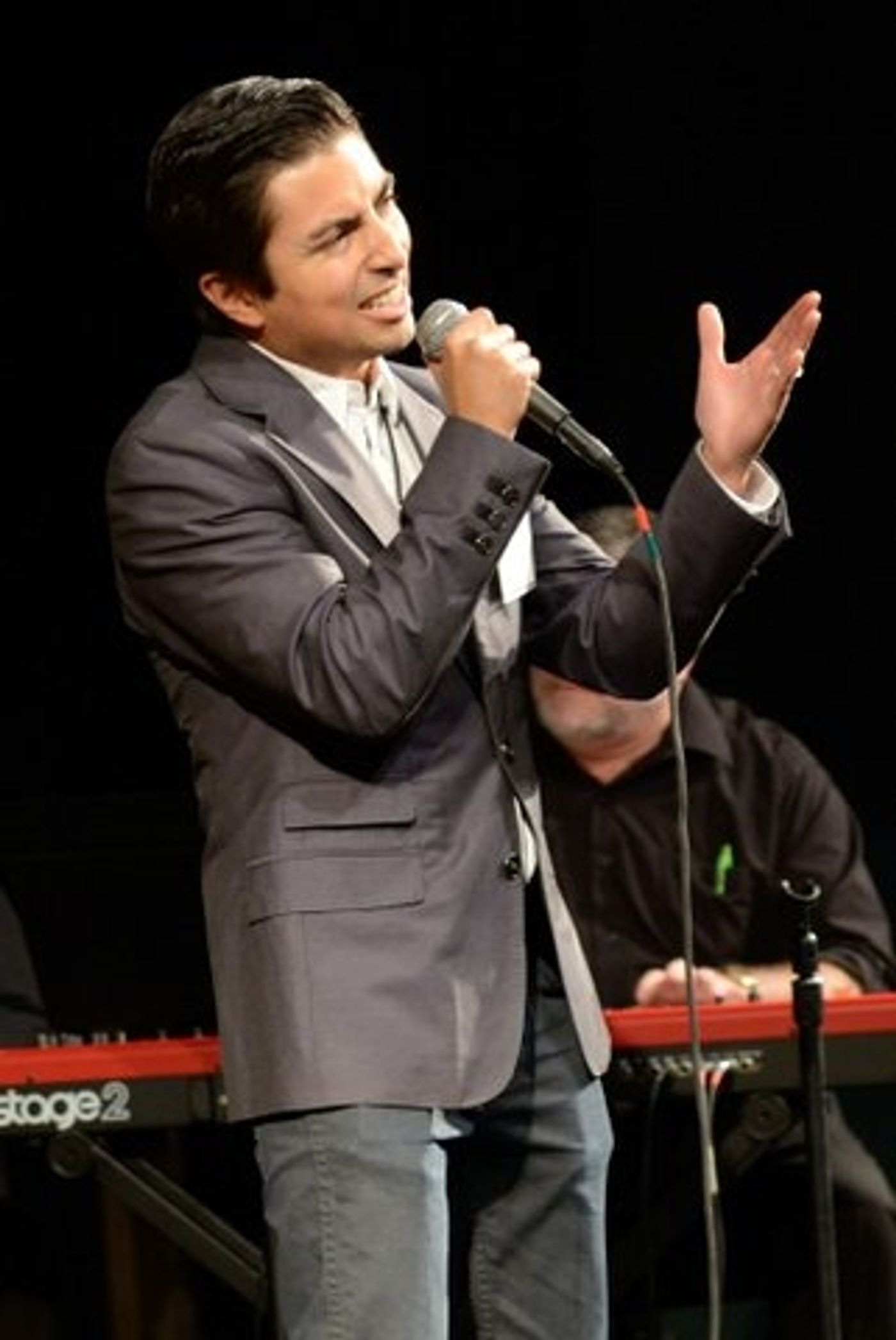 Photo Flash: Shaun Taylor-Corbett Honored by Association on American Indian Affairs  Image