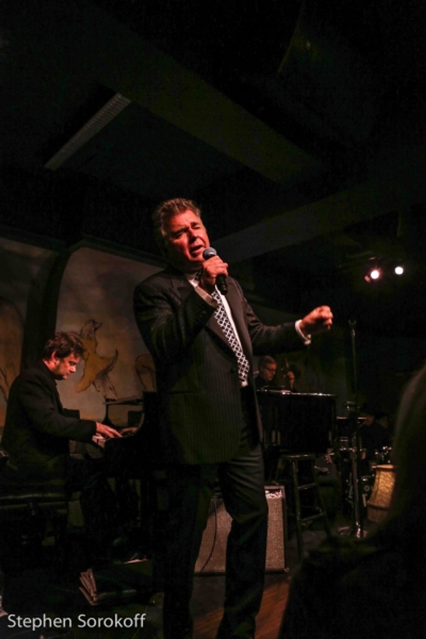 Photo Coverage: Steve Tyrell's THAT LOVIN' FEELIN' Opens at Cafe Carlyle  Image