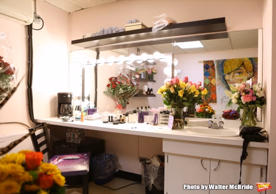 Photo Coverage: Backstage at CINDERELLA with Nene Leakes Before Her First Broadway Bow! Image