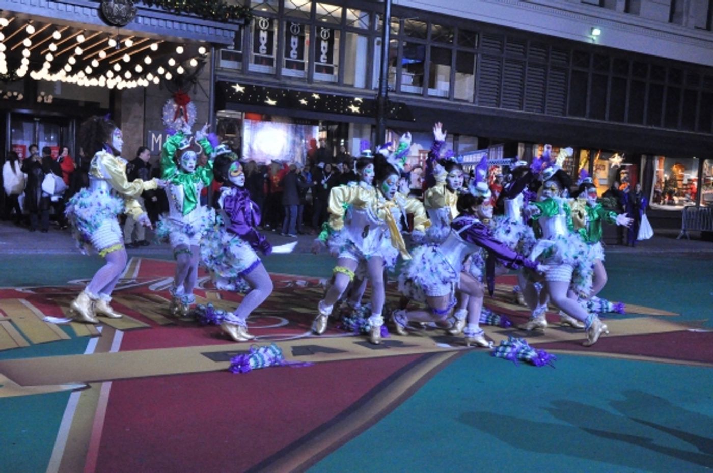 Photo Coverage: Inside Rehearsal for Macy's 88th Annual Thanksgiving Day Parade with Quvenzhane Wallis, the Cast of NBC's PETER PAN & More  Image