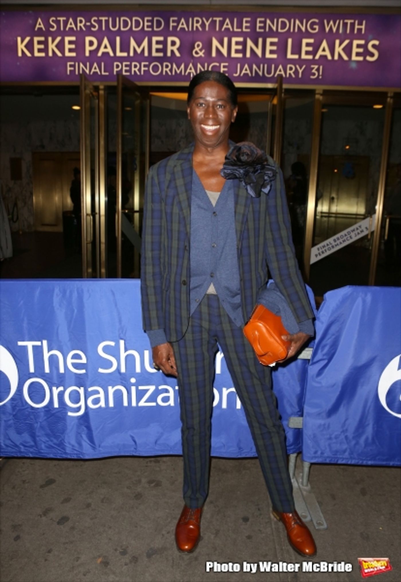 Photo Coverage: The Arrivals for NeNe Leakes' First Night in CINDERELLA  Image