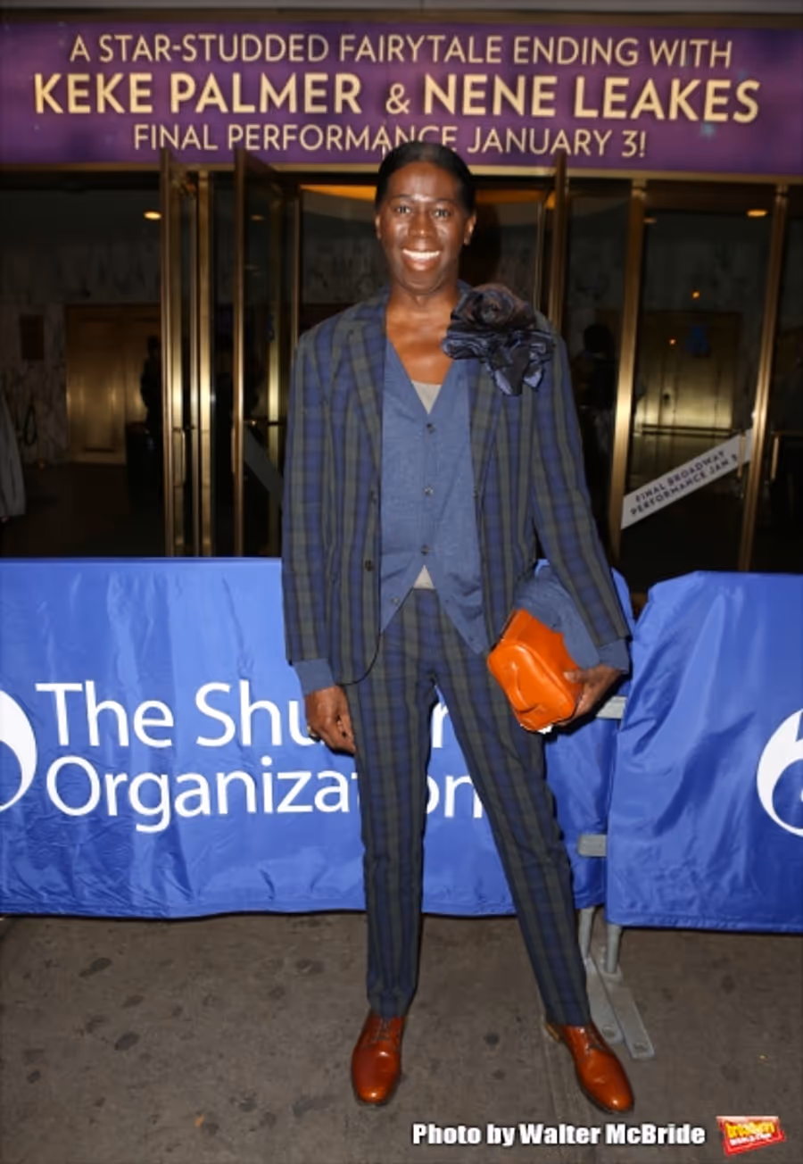 Photo Coverage: The Arrivals for NeNe Leakes' First Night in CINDERELLA Image