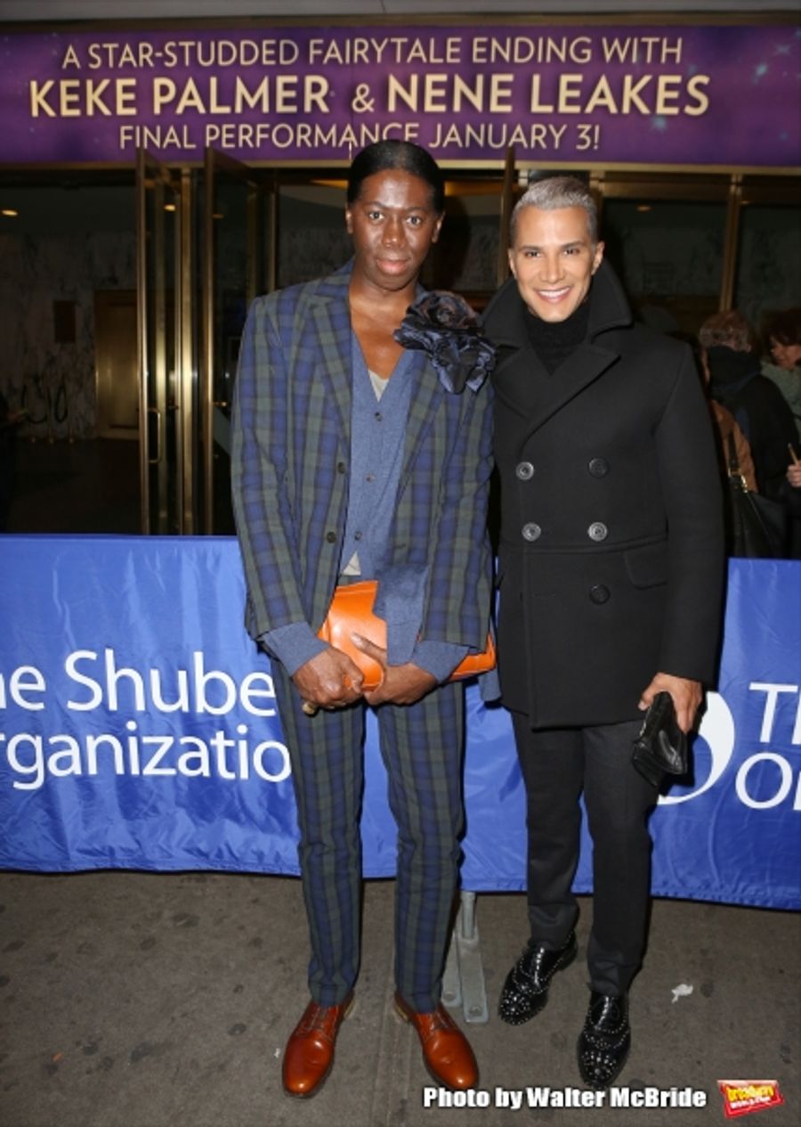 Photo Coverage: The Arrivals for NeNe Leakes' First Night in CINDERELLA Image