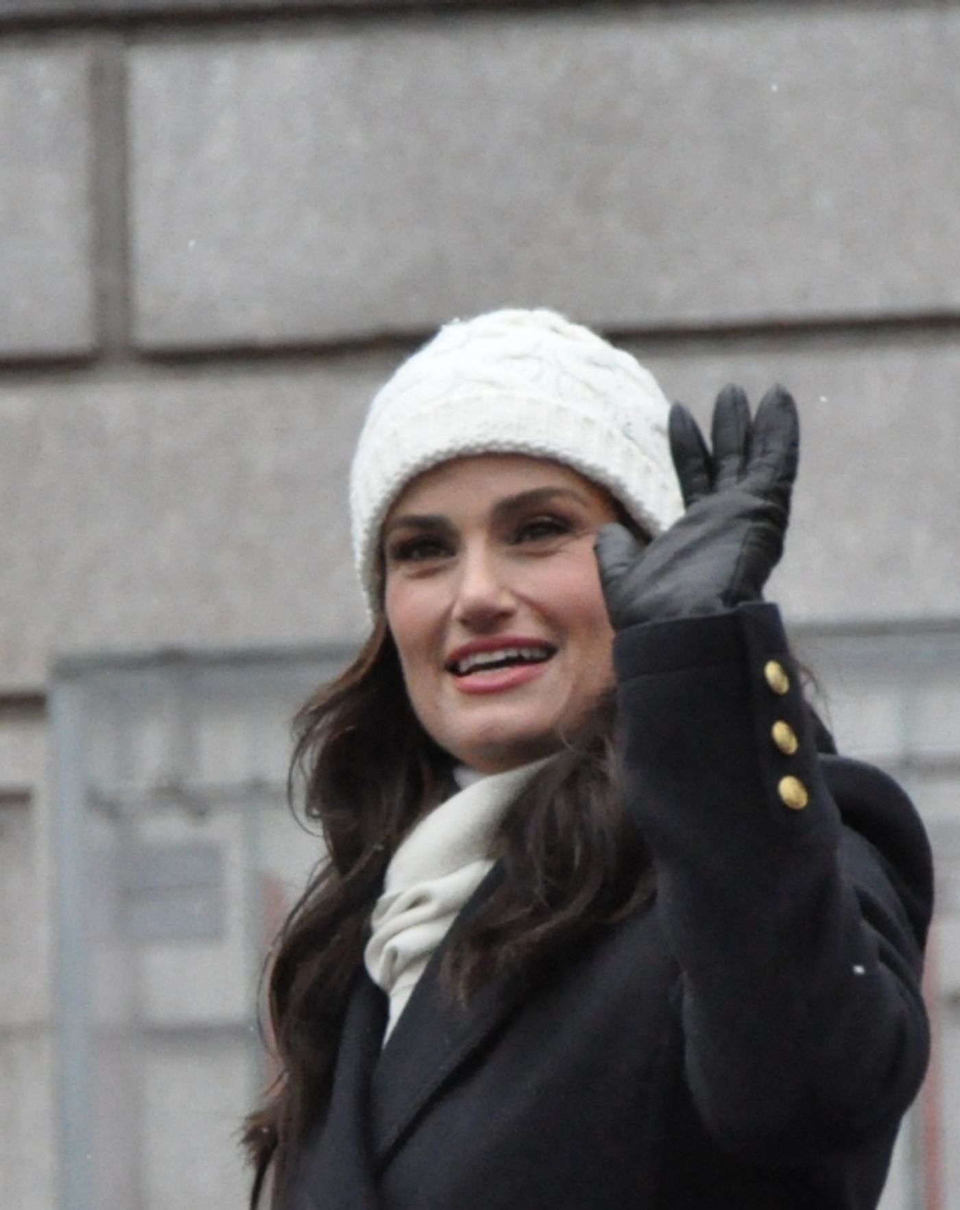 Photo Coverage: Idina Menzel, ON THE TOWN & More at 88th Annual Macy's Thanksgiving Day Parade!  Image