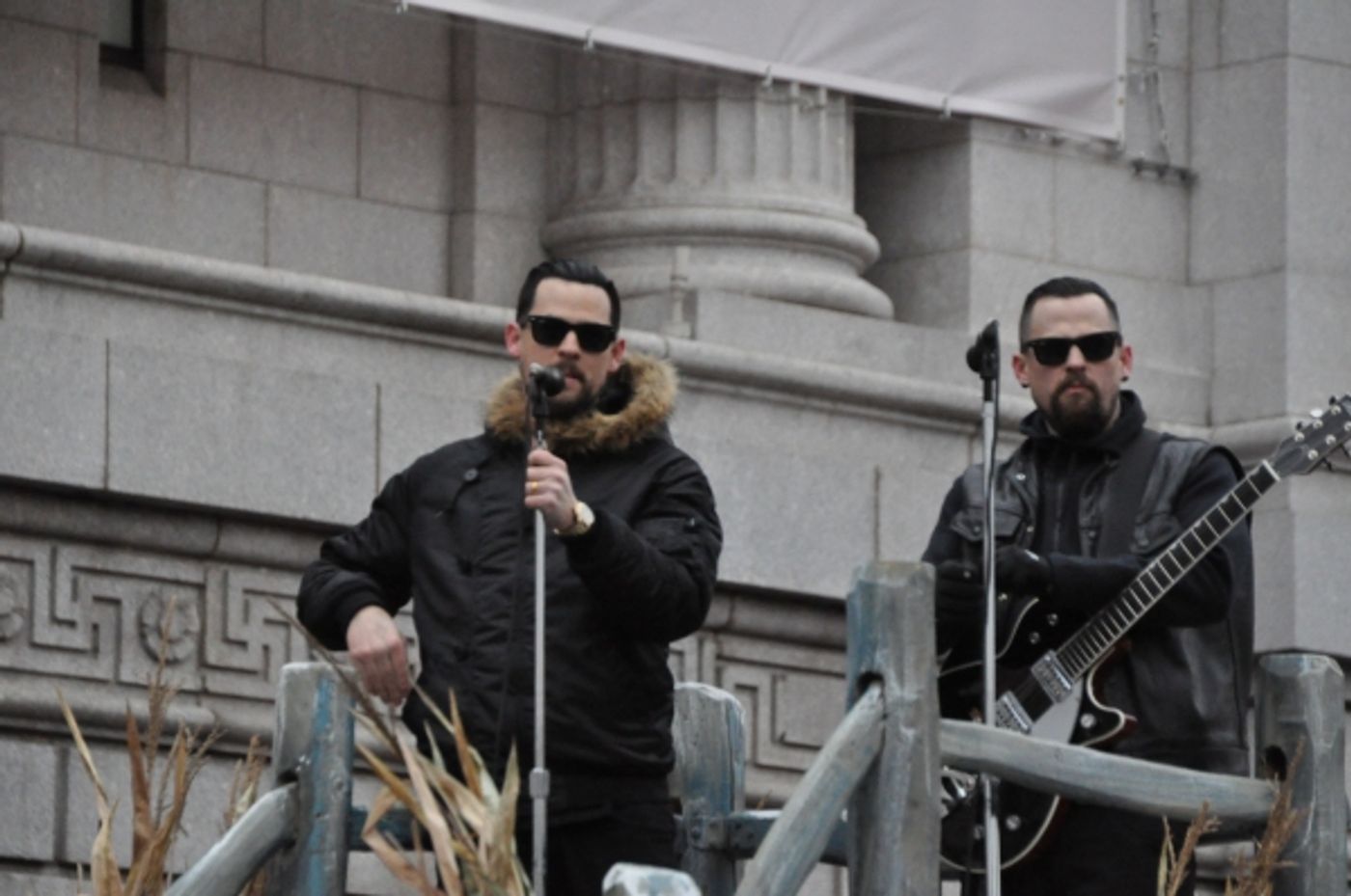 Photo Coverage: Idina Menzel, ON THE TOWN & More at 88th Annual Macy's Thanksgiving Day Parade!  Image