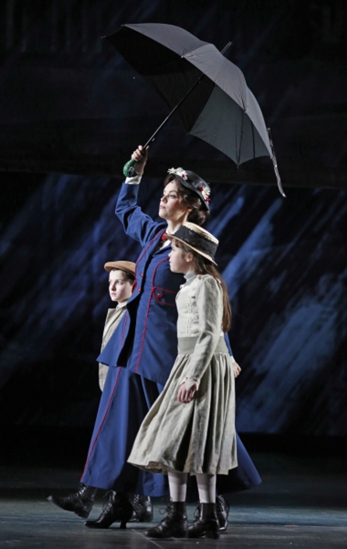 Photo Flash: First Look- Parmount's Aurora Theatre's MARY POPPINS Photo Flash: First Look- Parmount's Aurora Theatre's MARY POPPINS Image