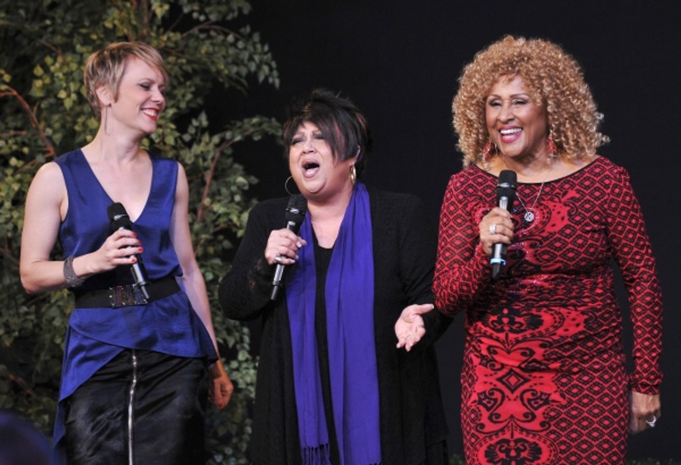 Photo Flash: Inside FINDING NEVERLAND's GMA Performance with Laura Michelle Kelly, Gary Barlow & More!  Image