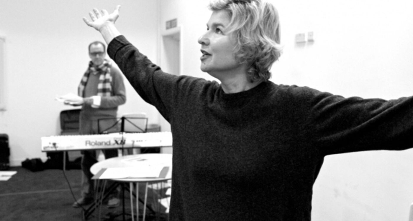 Photo Flash: In Rehearsal for Noel Coward's CHRISTMAS SPIRITS at St. James Studio Photo Flash: In Rehearsal for Noel Coward's CHRISTMAS SPIRITS at St. James Studio Image